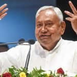 বিহারে বেকারভাতা ১ হাজার নীতীশের ভোট-উপহার নিয়ে কটাক্ষ