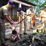 ধূপগুড়িতে বন্যাকবলিত দুর্গতদের বাড়ি ফেরানোর কাজ শুরু