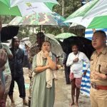 দ্বিতীয়বারের মতো গৃহহীন জলঢাকার মানুষ, প্লাস্টিকের তাবুতেও ঢুকল নদীর জল
