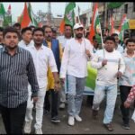 শ্রমিক নেতা মহম্মদ ওয়েস এর নেতৃত্বে বড়জোড়ায় বিরাট মিছিল