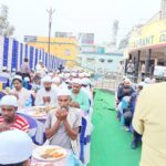 ফারাক্কায় সম্প্রীতির নজির আইনজীবী রবিউল আলম
