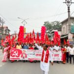 ধূপগুড়িতে সিপিএমের মহামিছিল, ভোটের আগে শক্তি প্রদর্শন