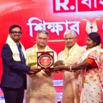 নোনা জলের প্রতিকূলতা জয় করে বিশ্বমানের শিক্ষার আঙিনায় সাগরদ্বীপ