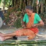 মাছ ধরার ছিপে জড়িয়ে ব্যাধপাড়ার জীবন-জীবিকা